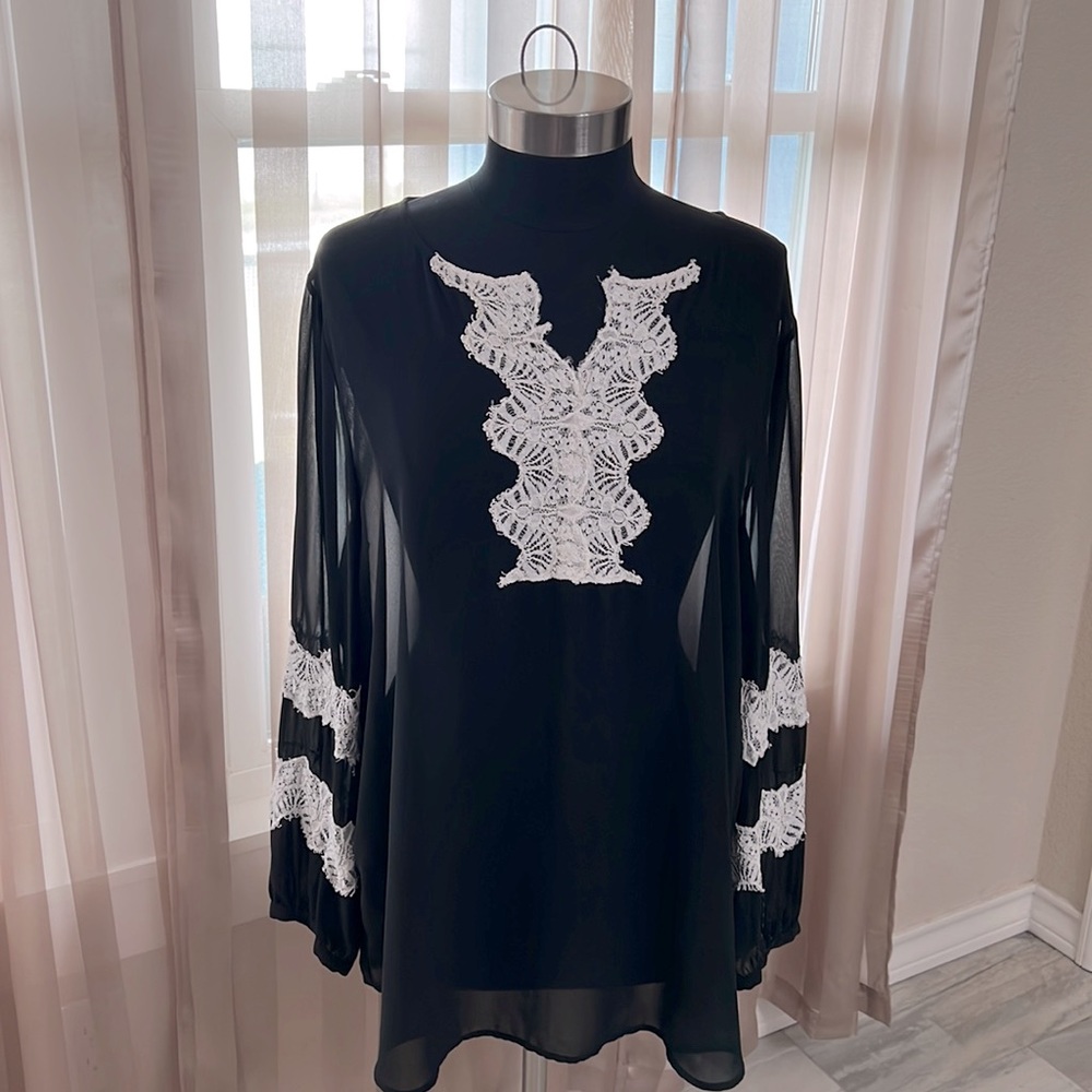 Chicos Black LS sheer shirt with white front lace.